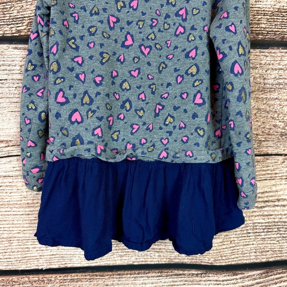 SOLD 🛍️ Oshkosh Toddler Girls Cotton Gray Blue Pink Hearts Flared Hem Dress - Picture 6 of 7